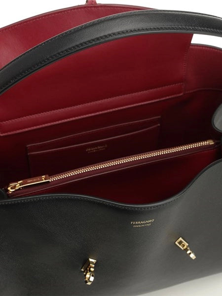 Borsa a spalla "Hug soft"