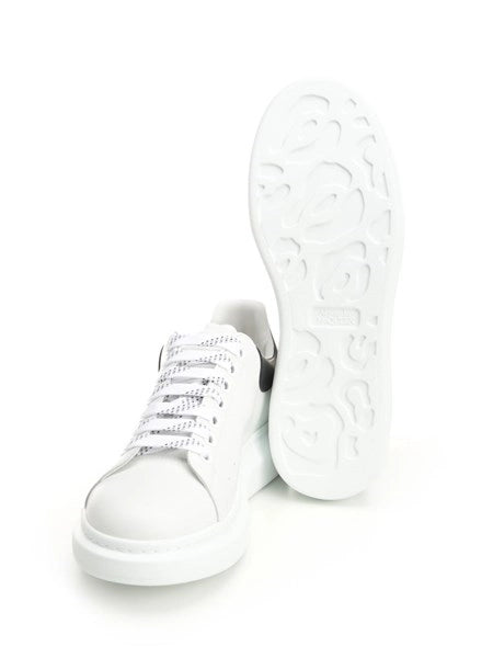 Sneaker "Oversize"