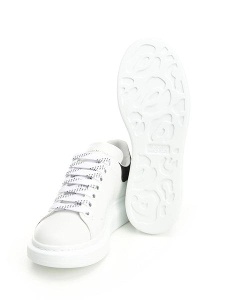 Sneaker "Oversize"