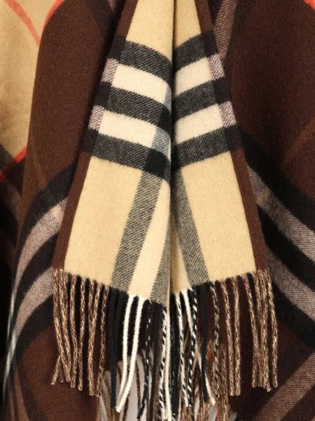 Mantella con check