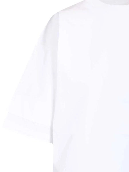 T-shirt a strati