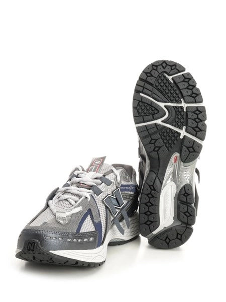 sneaker U1906A
