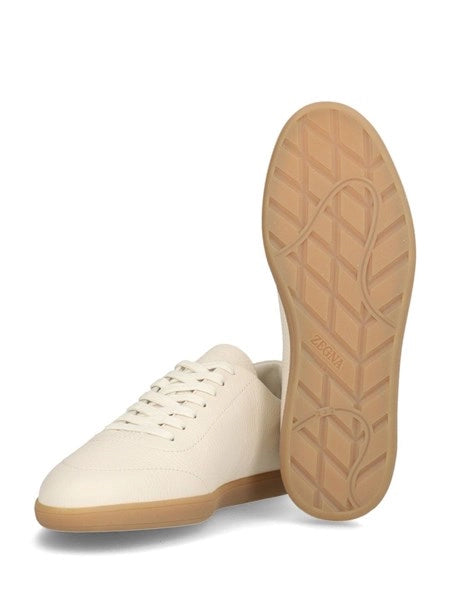Sneaker 232