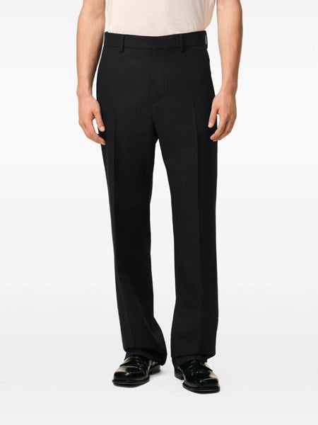 Pantaloni dritti