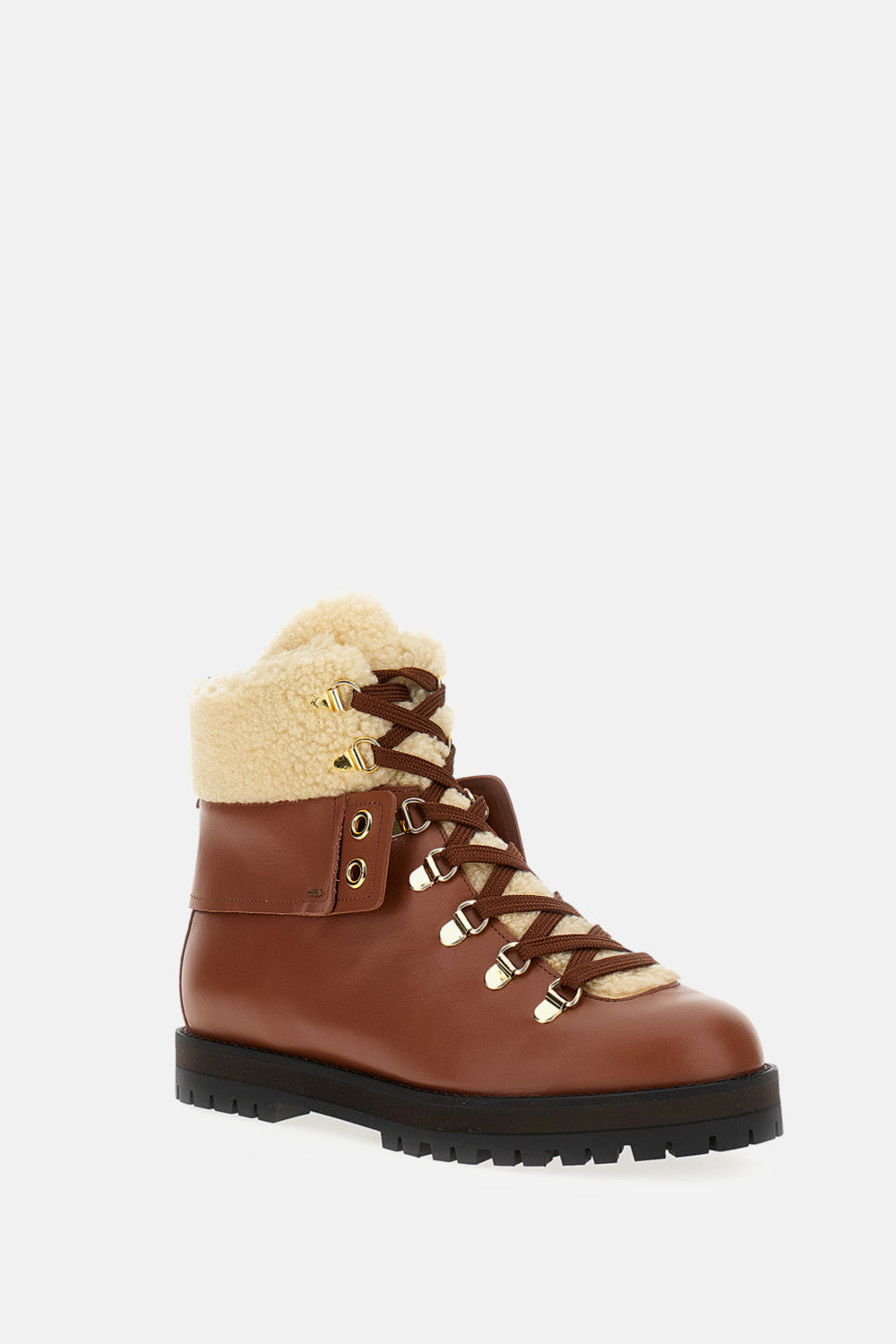 HIKING BOOT