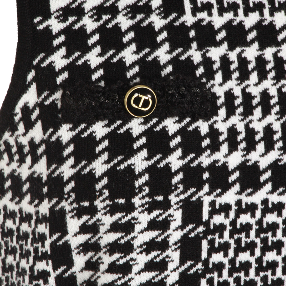 BLACK AND WHITE VISCOSE DRESS