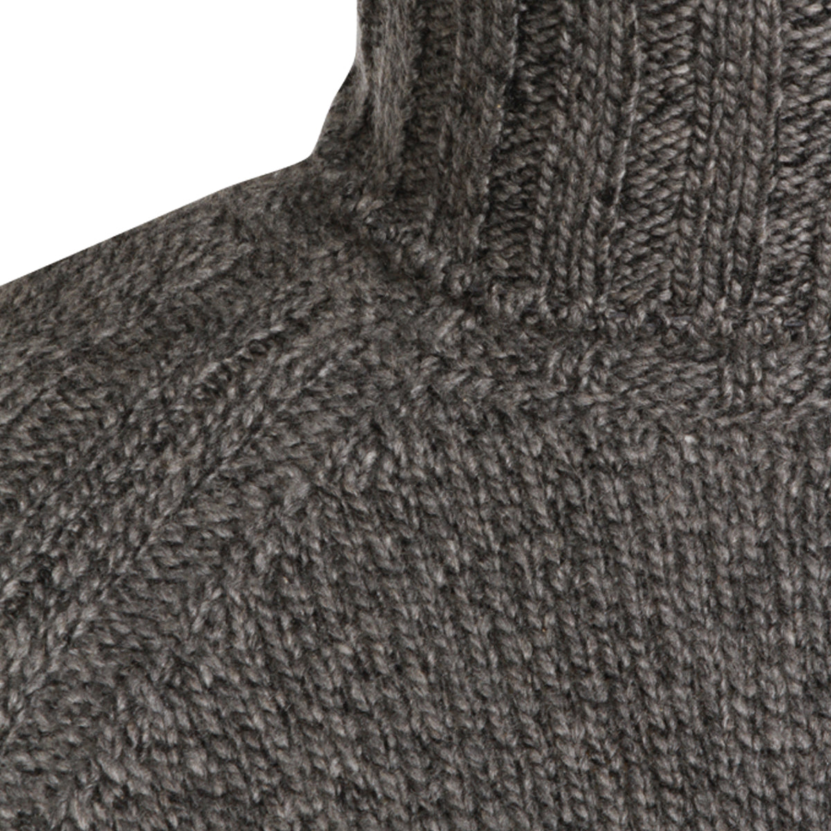 GREY CASHMERE KNITWEAR