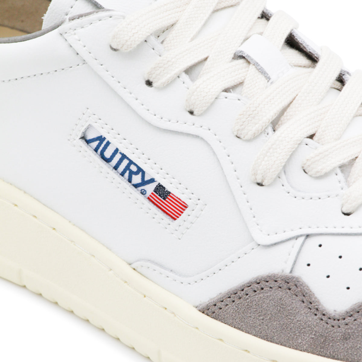 WHITE AND GREY LEATHER MEDALIST SNEAKERS
