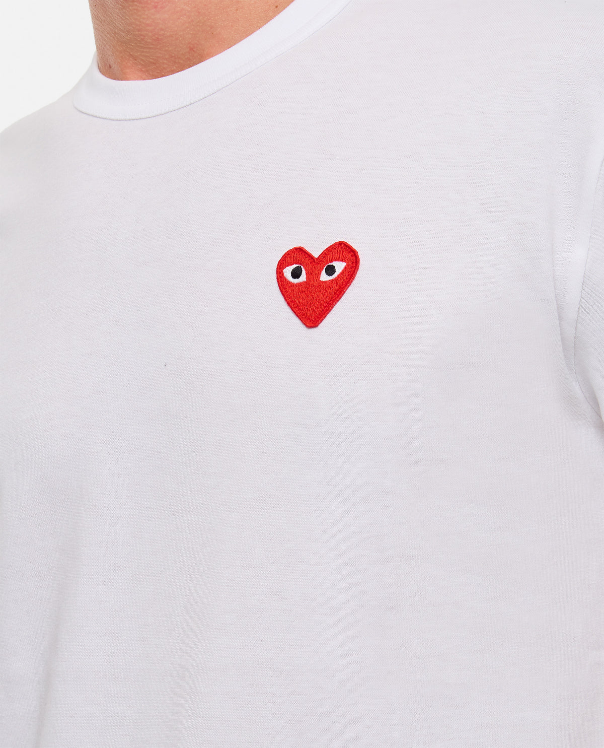 WHITE T-SHIRT WITH LOGO