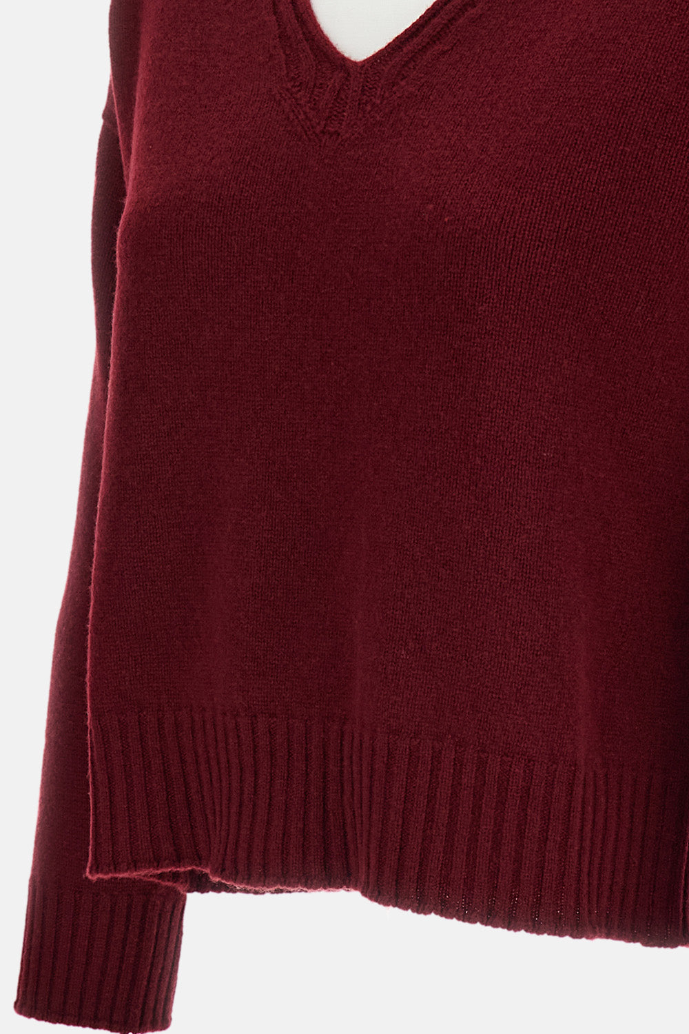 BOXY V NECK SWEATER