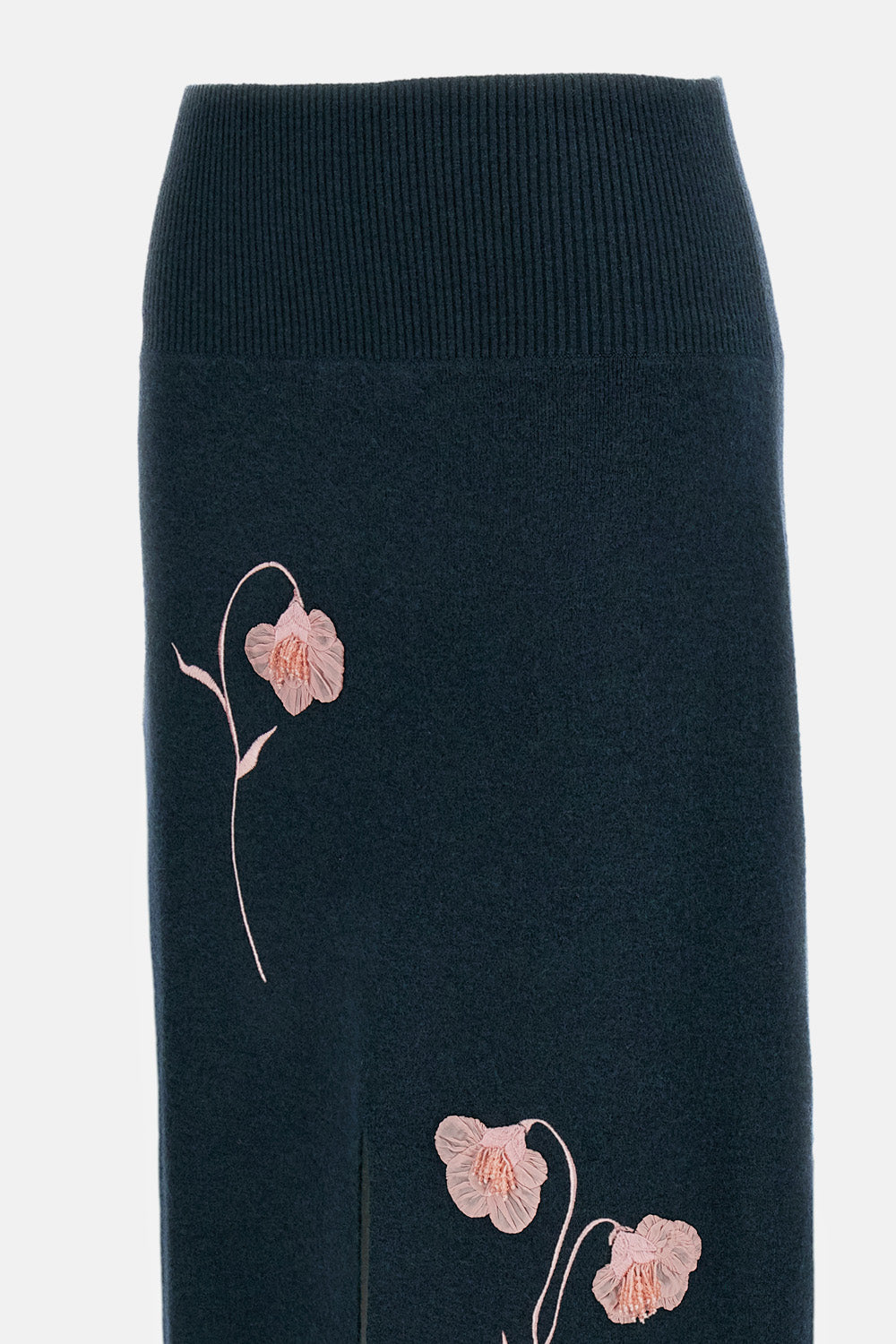 EMBROIDERED MIDI PENCIL KNIT SKIRT