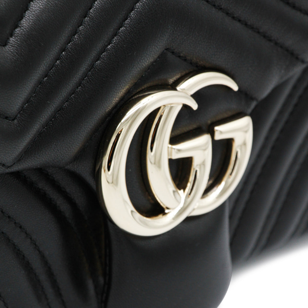 GUCCI WOMAN,shoulder bags