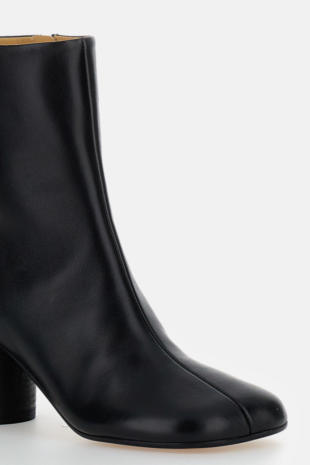 ANATOMIC ANKLE BOOT