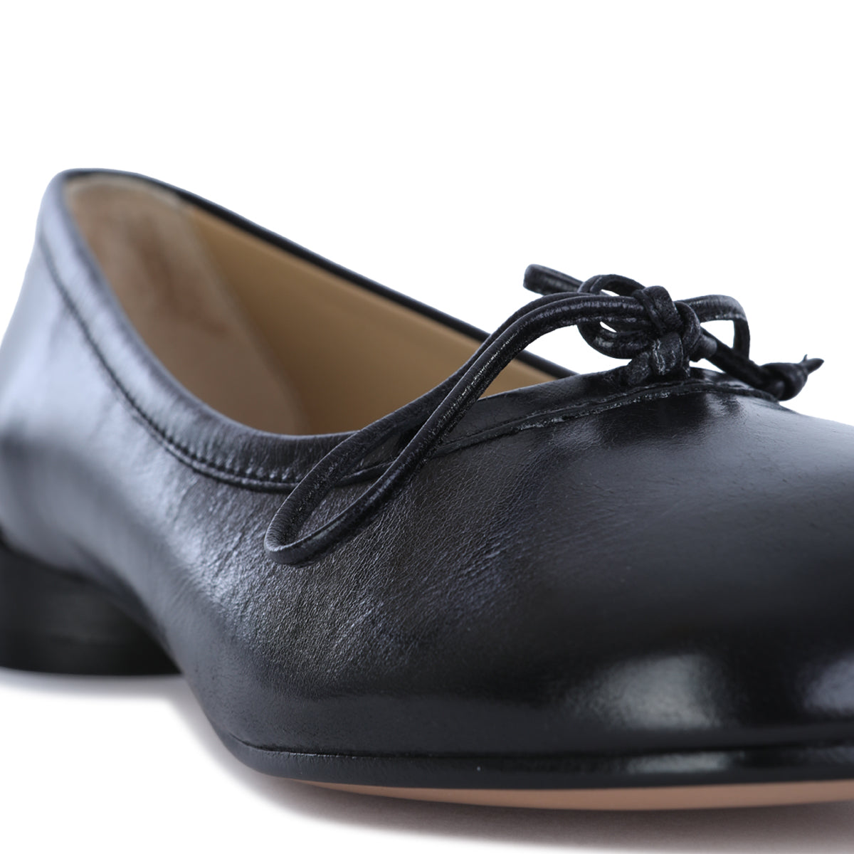 BLACK LEATHER ANATOMIC BALLET SHOES