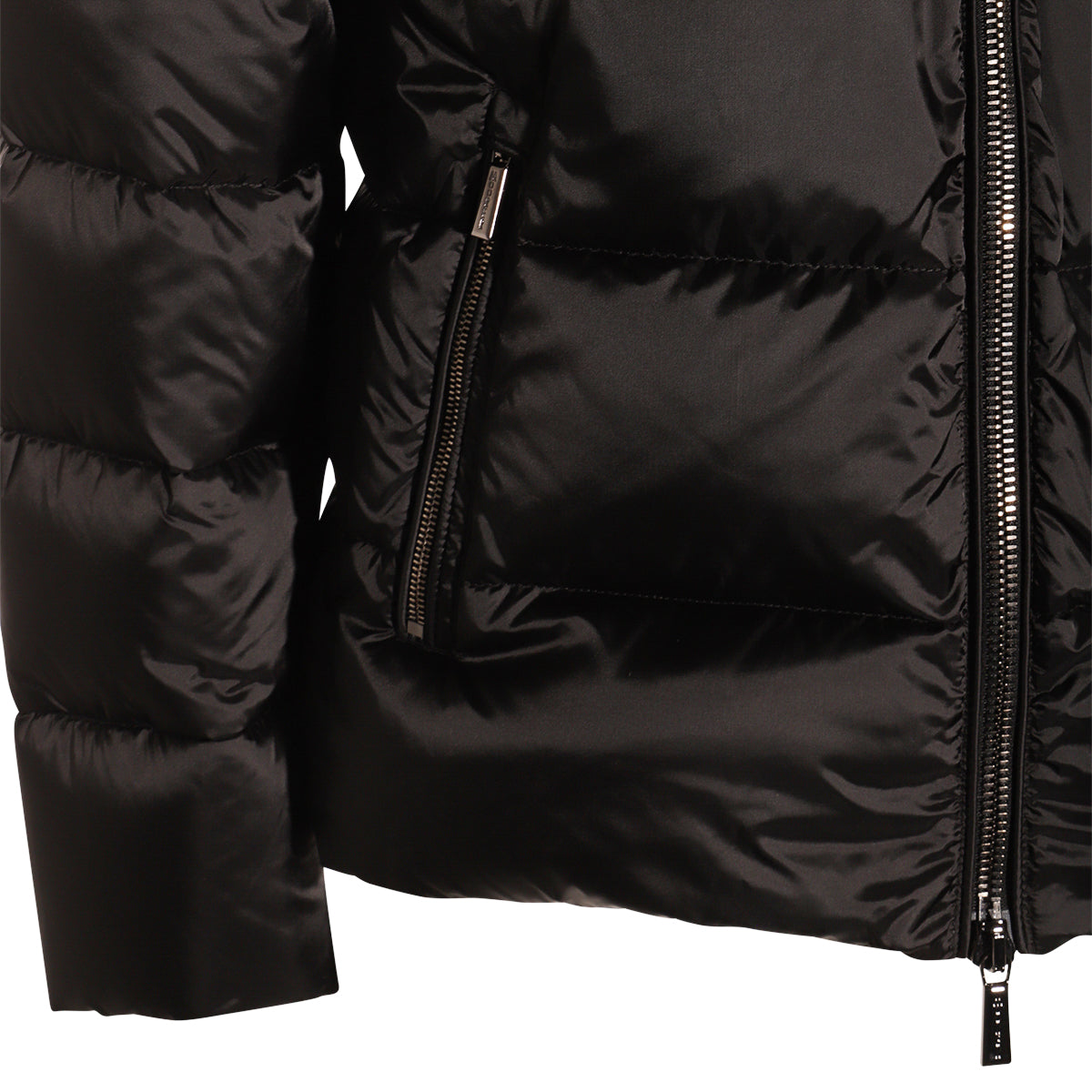 BLACK BRETT DOWN JACKET