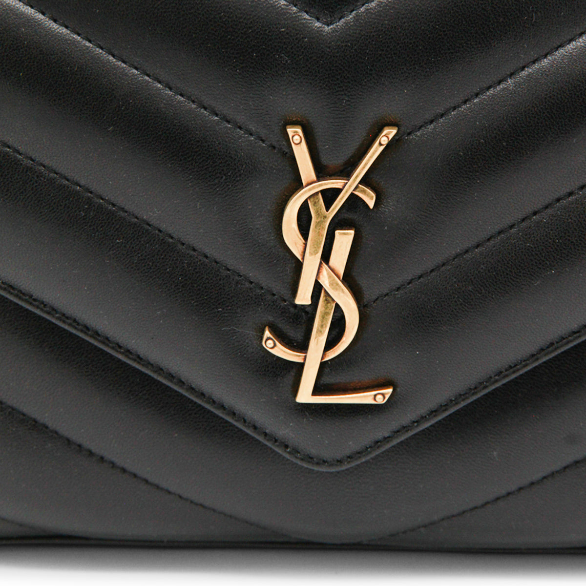 BLACK MEDIUM LOU LOU TOP HANDLE BAG