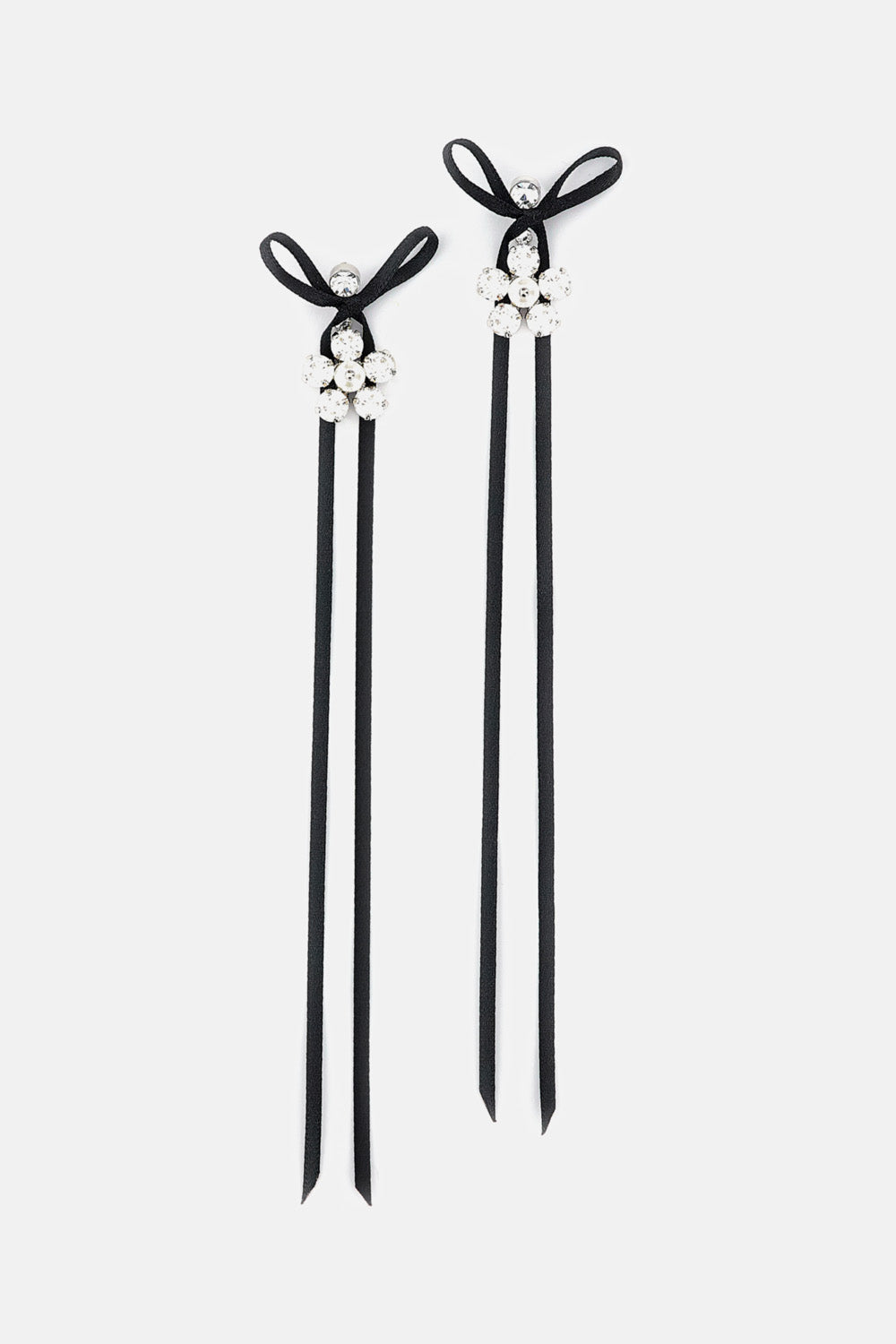 MINI DAISY DROP BOW EARRINGS