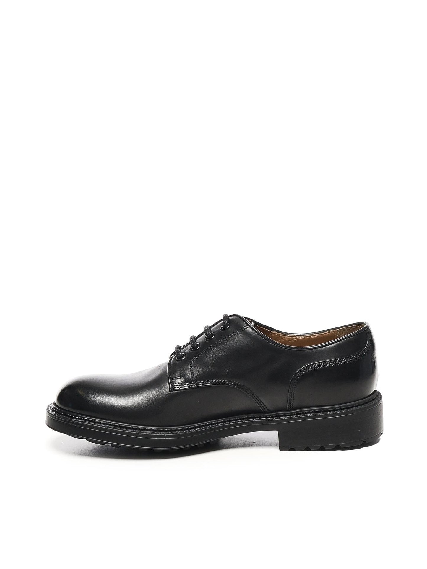 Stringate in pelle