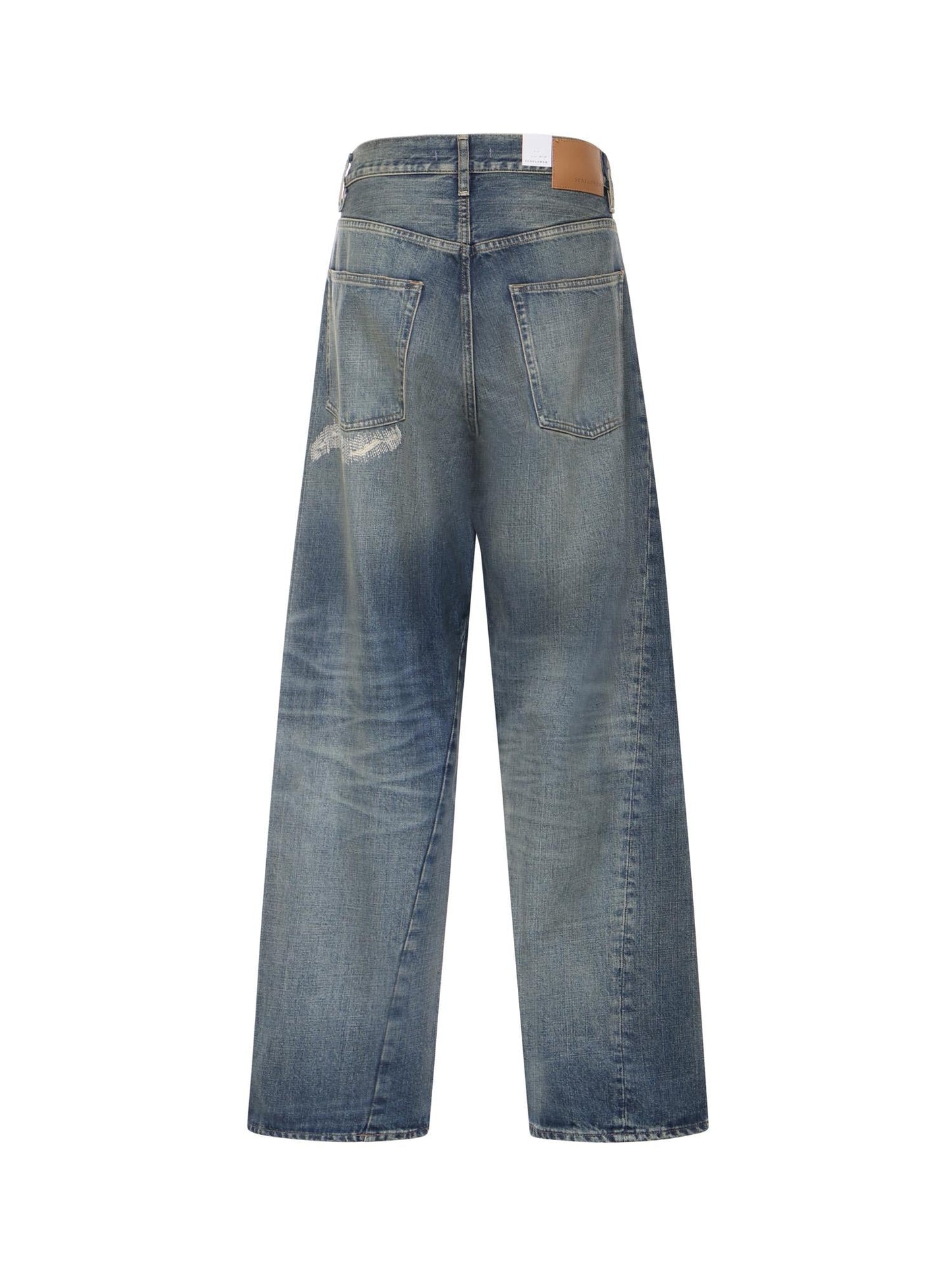 Jeans in denim
