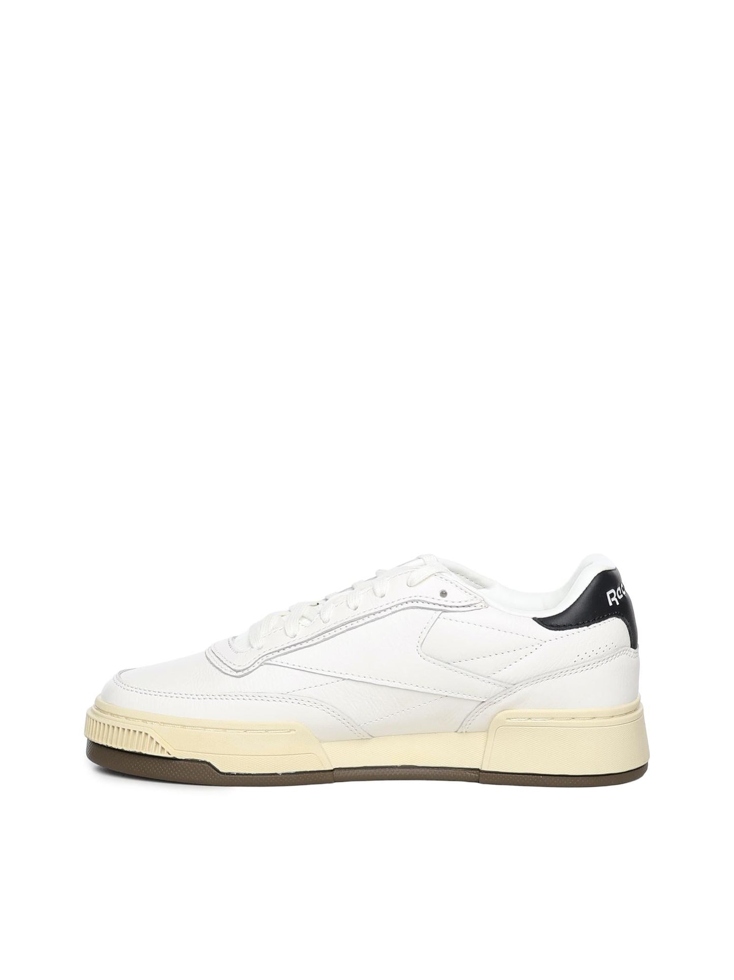 Sneakers Club C ltd