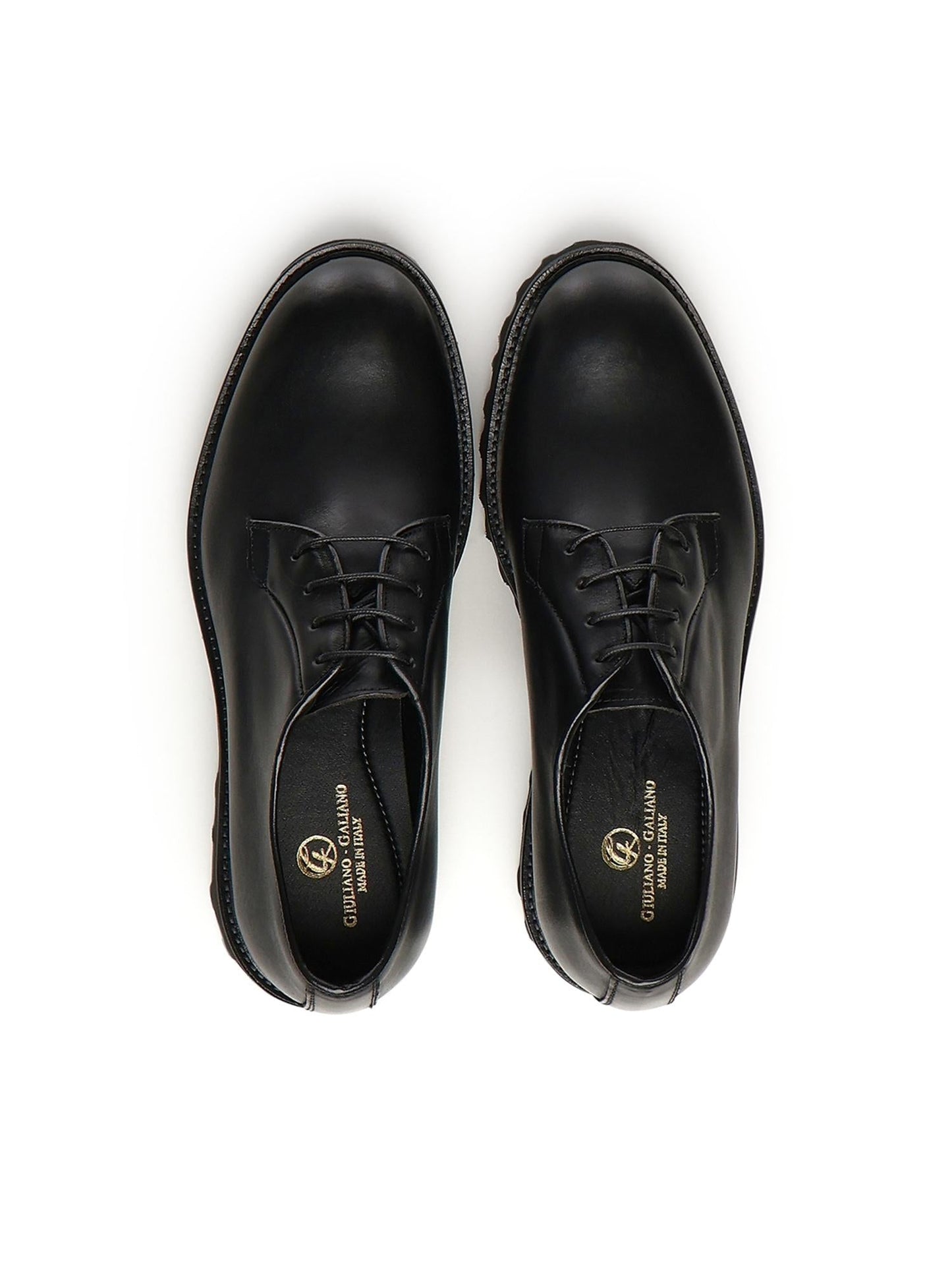 Scarpa stringata Castro in pelle