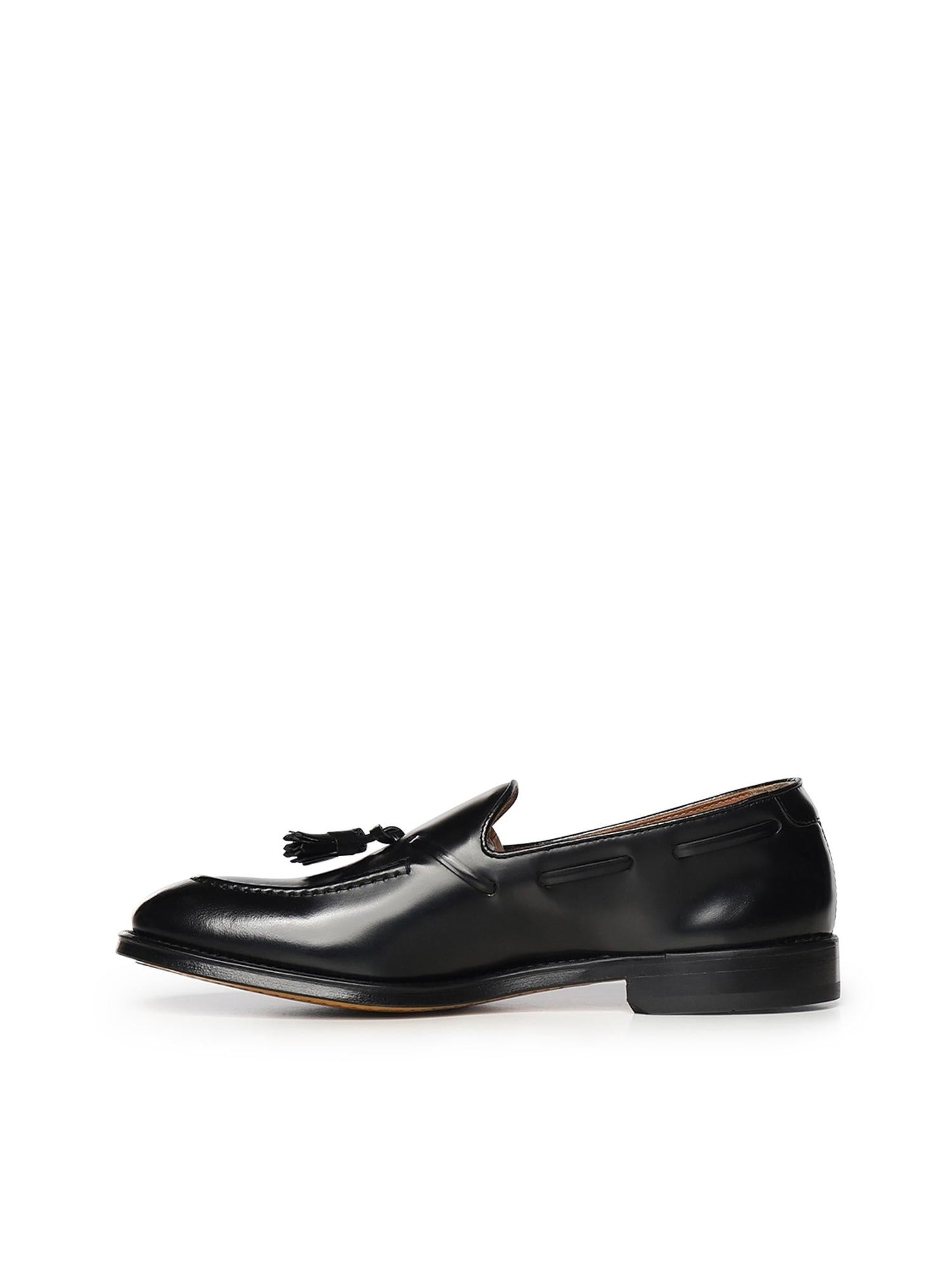 Mocassino con nappine in pelle