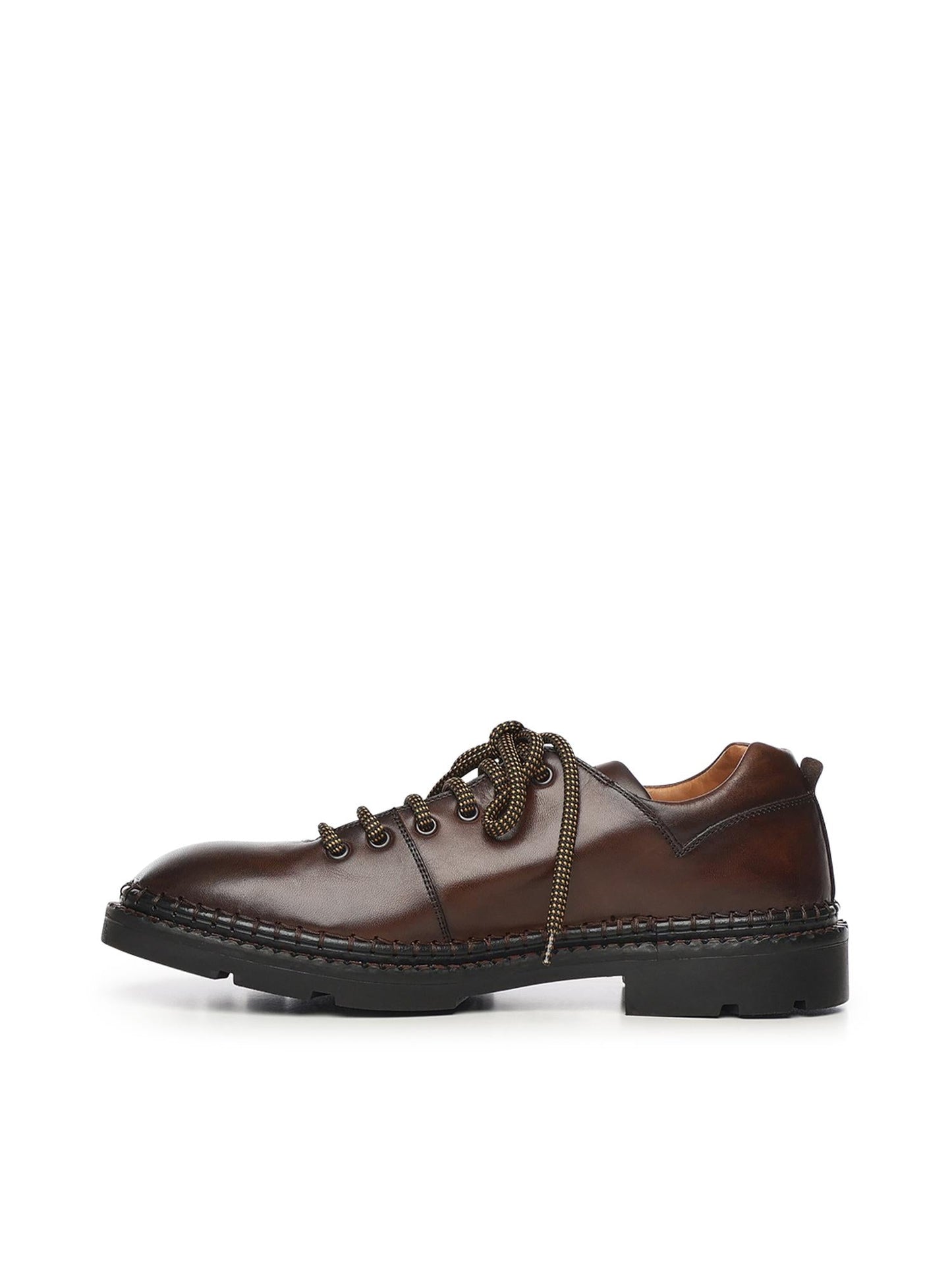 Scarpe stringate in pelle