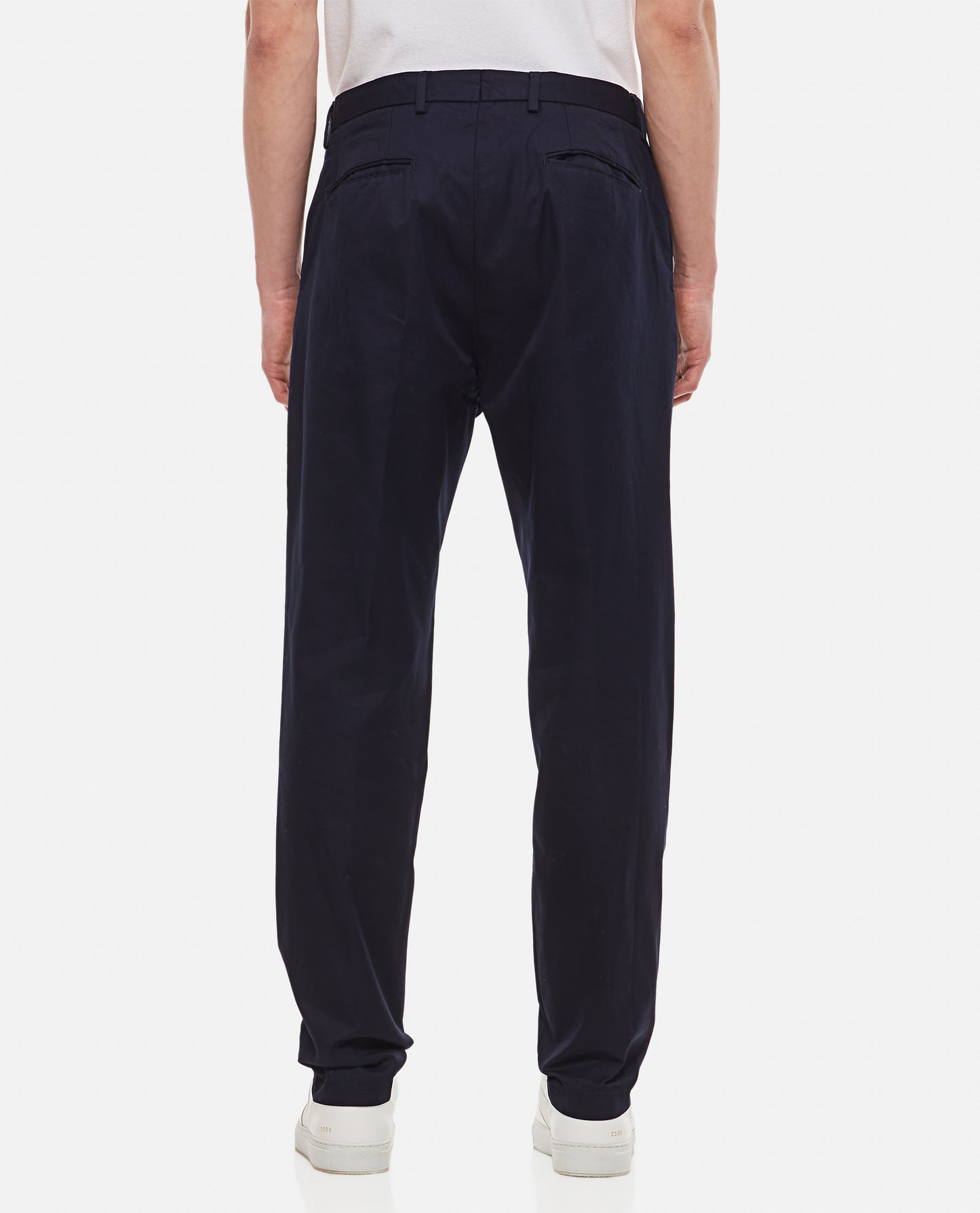CLASSIC ONE PLEAT CHINO PANTS