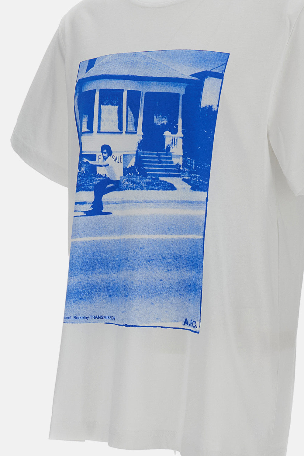SHORT-SLEEVE T-SHIRT WITH A PRINT
