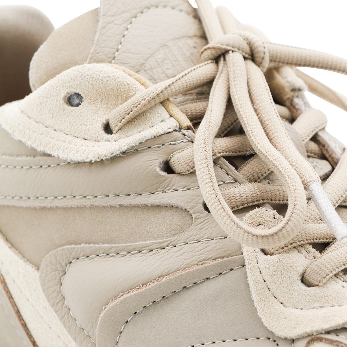 TAN AND GUM LEATHER CLAY SNEAKERS