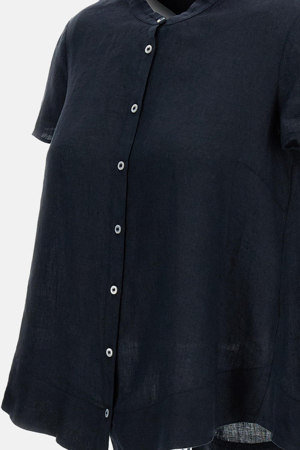 SHORT-SLEEVE SHIRT