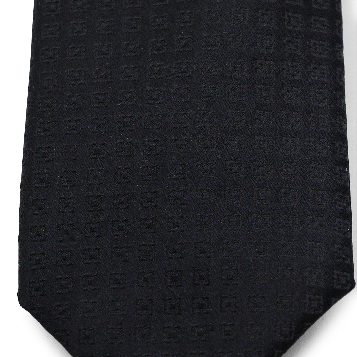 BLACK SILK TIE