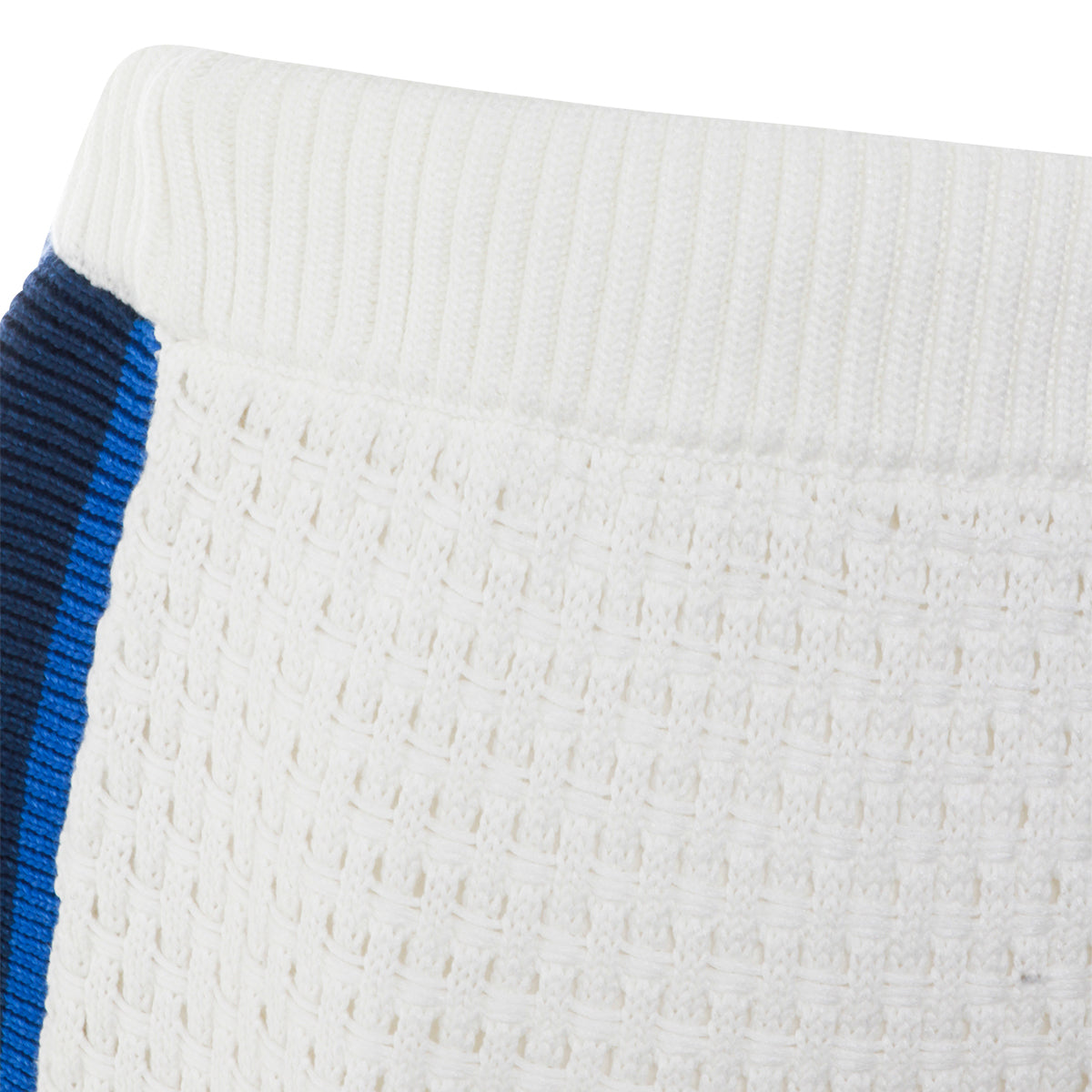 WHITE AND BLUE COTTON SHORTS