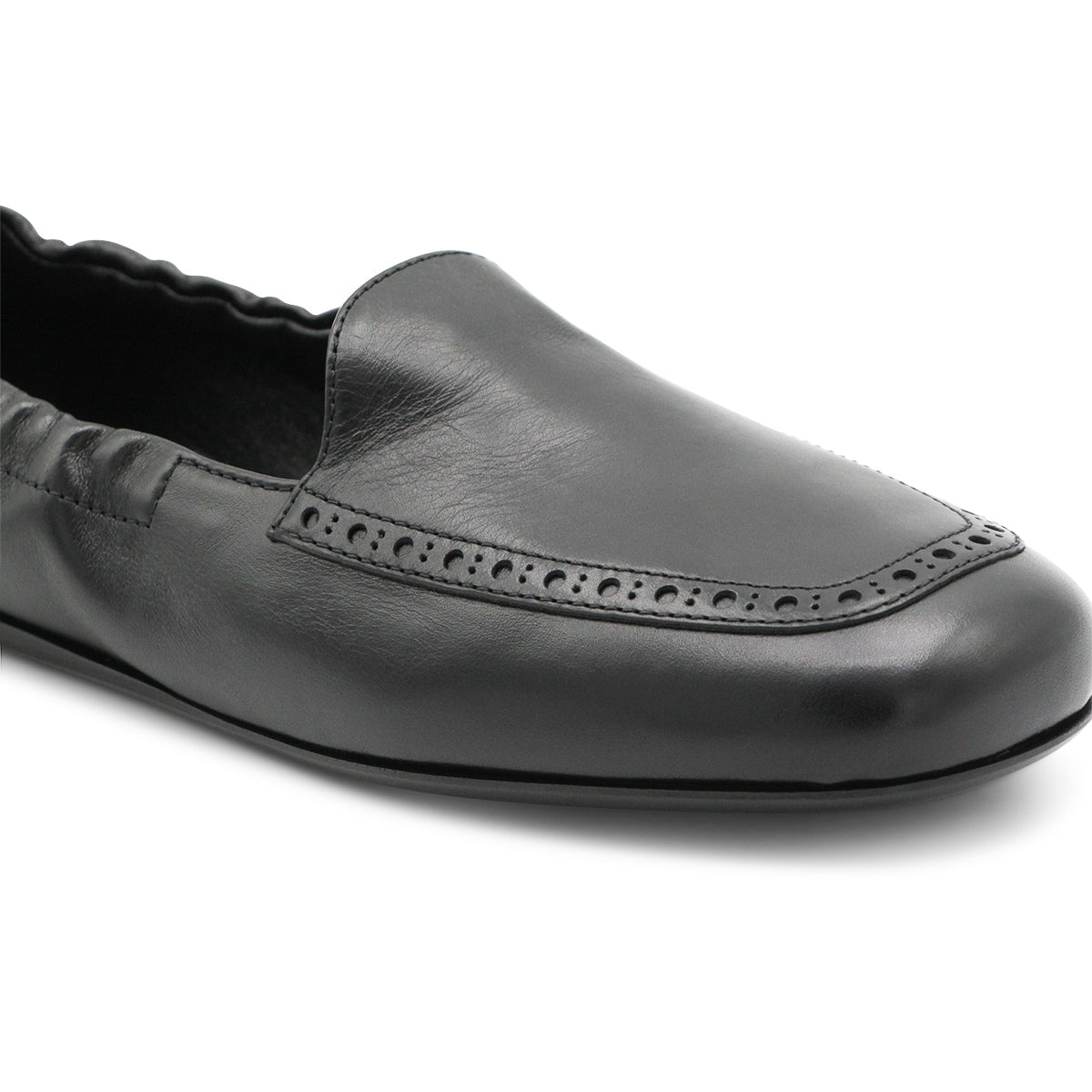 BLACK LEATHER LOAFERS