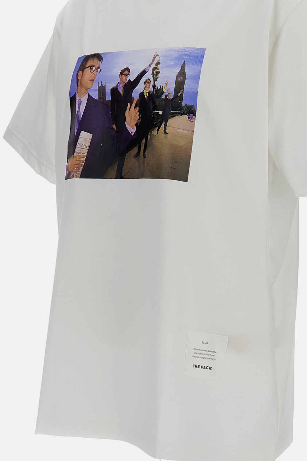 SHORT-SLEEVE T-SHIRT WITH A PRINT