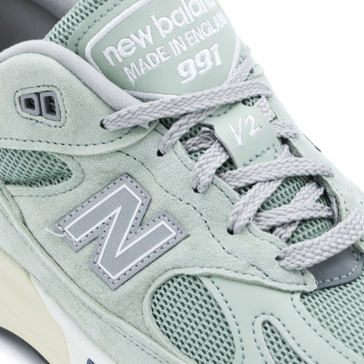 NEW BALANCE MAN,sneakers