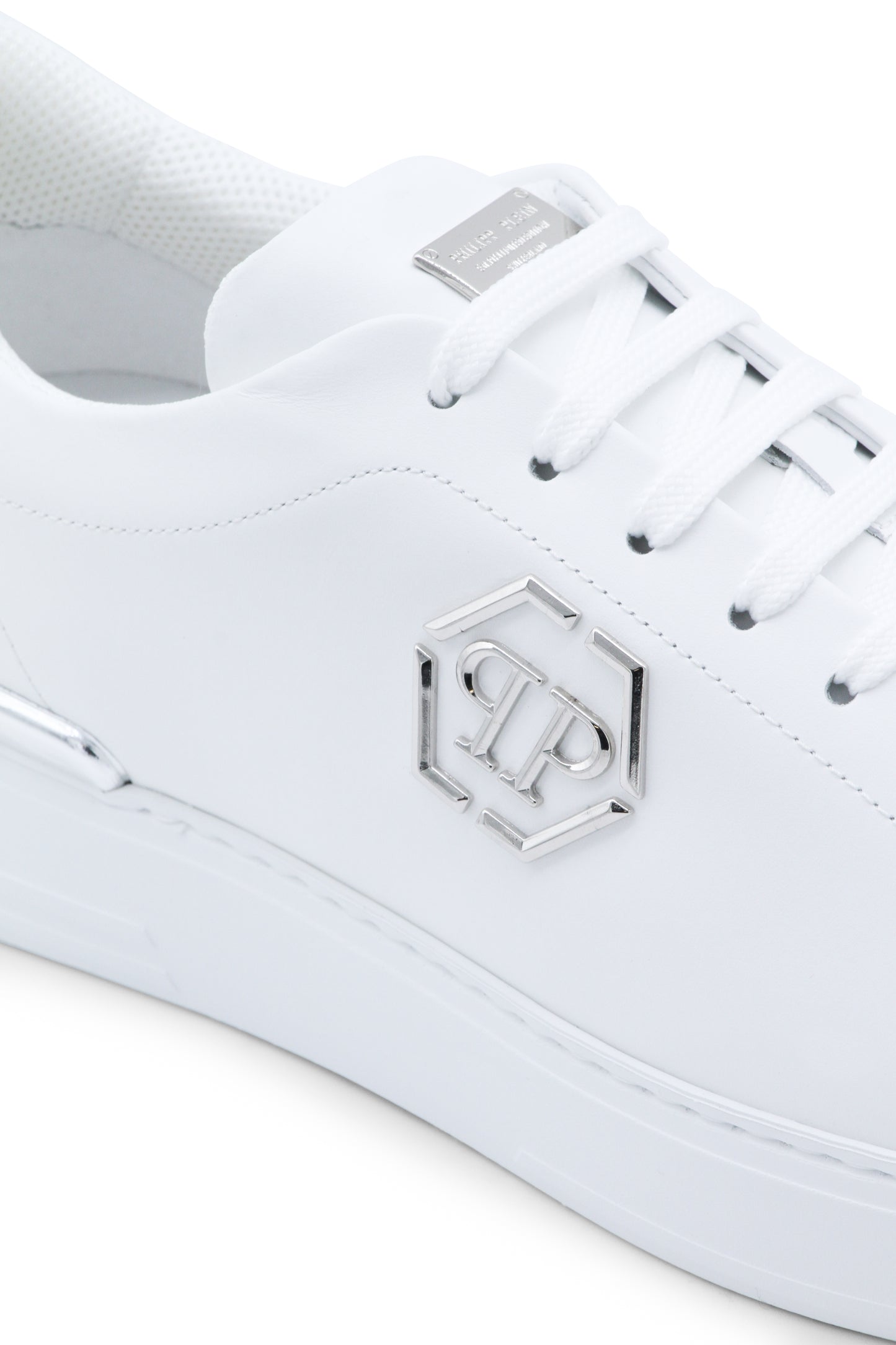 WHITE LEATHER SNEAKERS