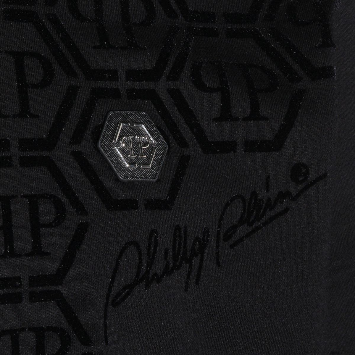 BLACK COTTON T-SHIRT