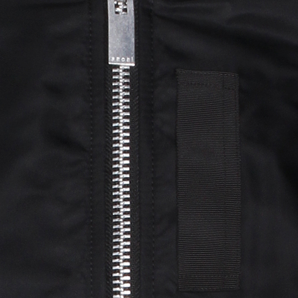 BLACK ZIPPED BOMBER JACKET