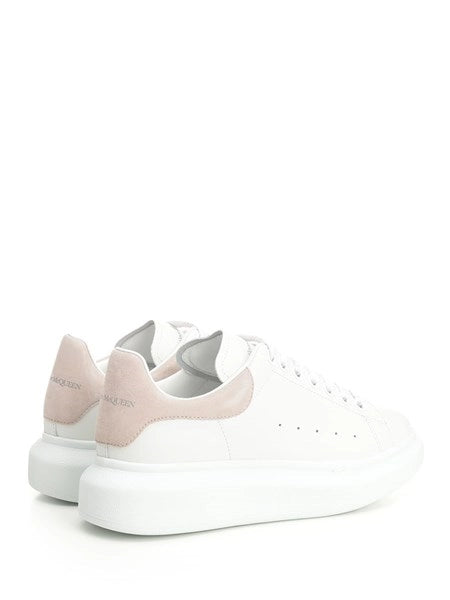 Sneaker "Oversize"