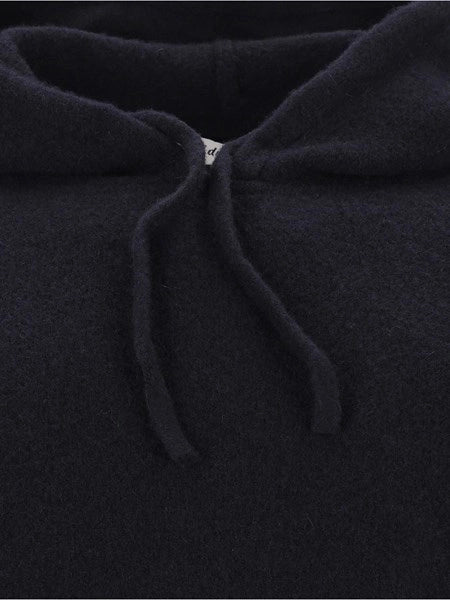 Maglia con cappuccio in lana