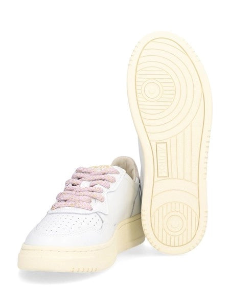 Sneaker "Medalist Low"
