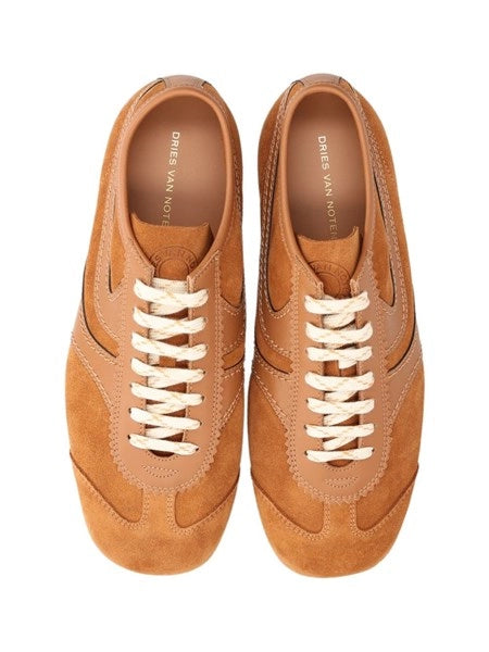 Sneakers "Thin" in suede