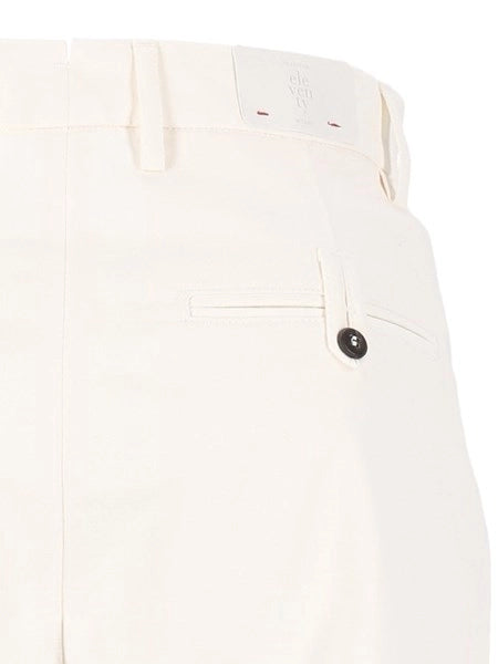 Pantaloni con le pince