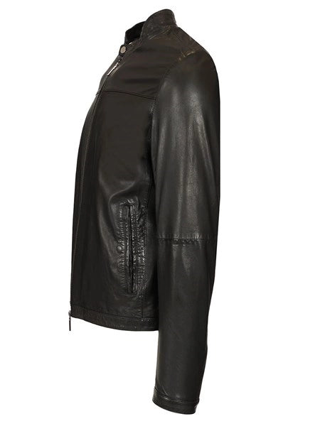 Biker in pelle