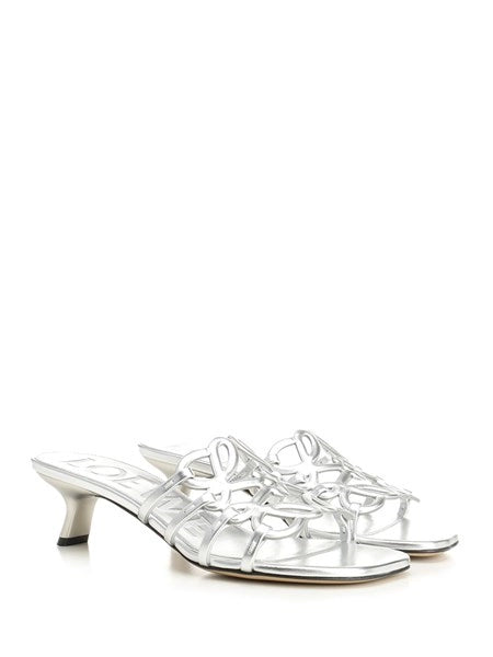 Slide "Petal"