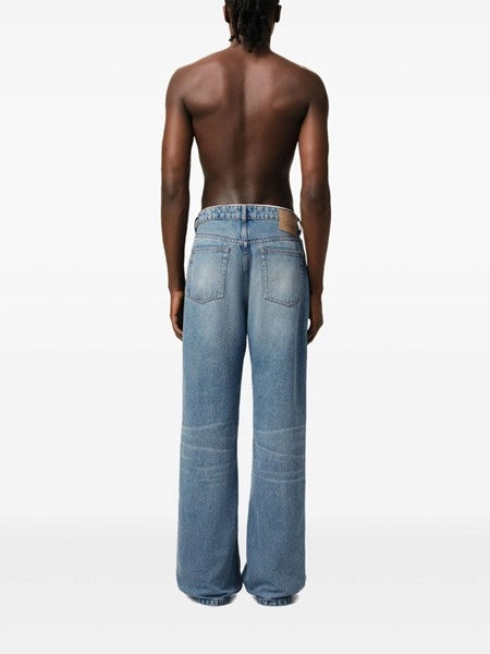 Jeans dal taglio ampio