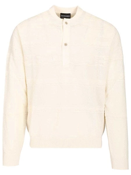 Maglione con collo serafino