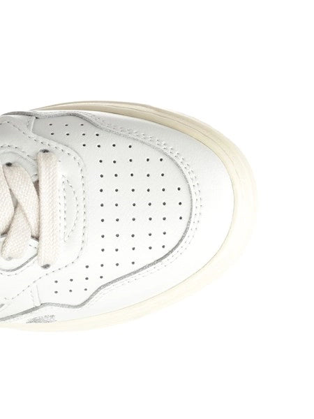 Sneaker "Medalist Low"
