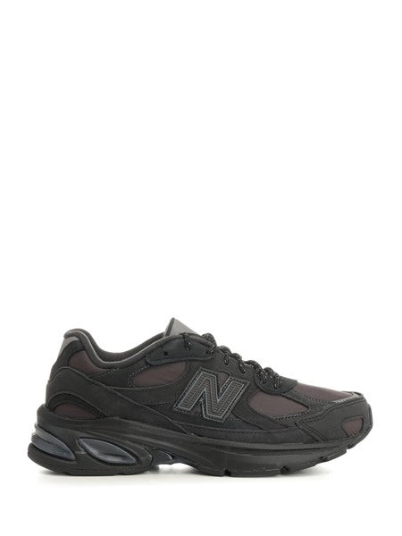 Sneakers 2010 in suede e mesh